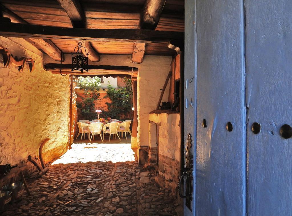 La Casa De Murias Murias de Rechivaldo Bilik gambar